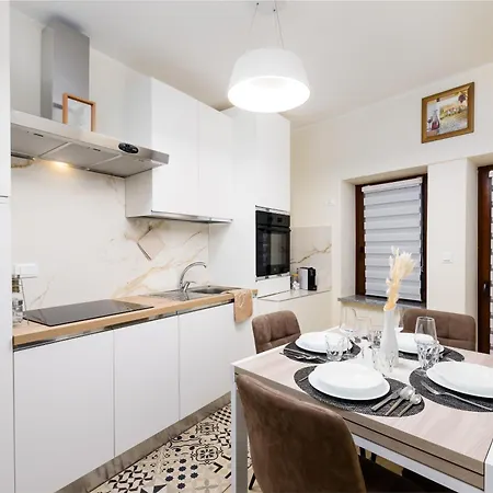 With Internal Courtyard Appartamento Casale Monferrato